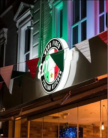 El Murrino restaurant entrance at night